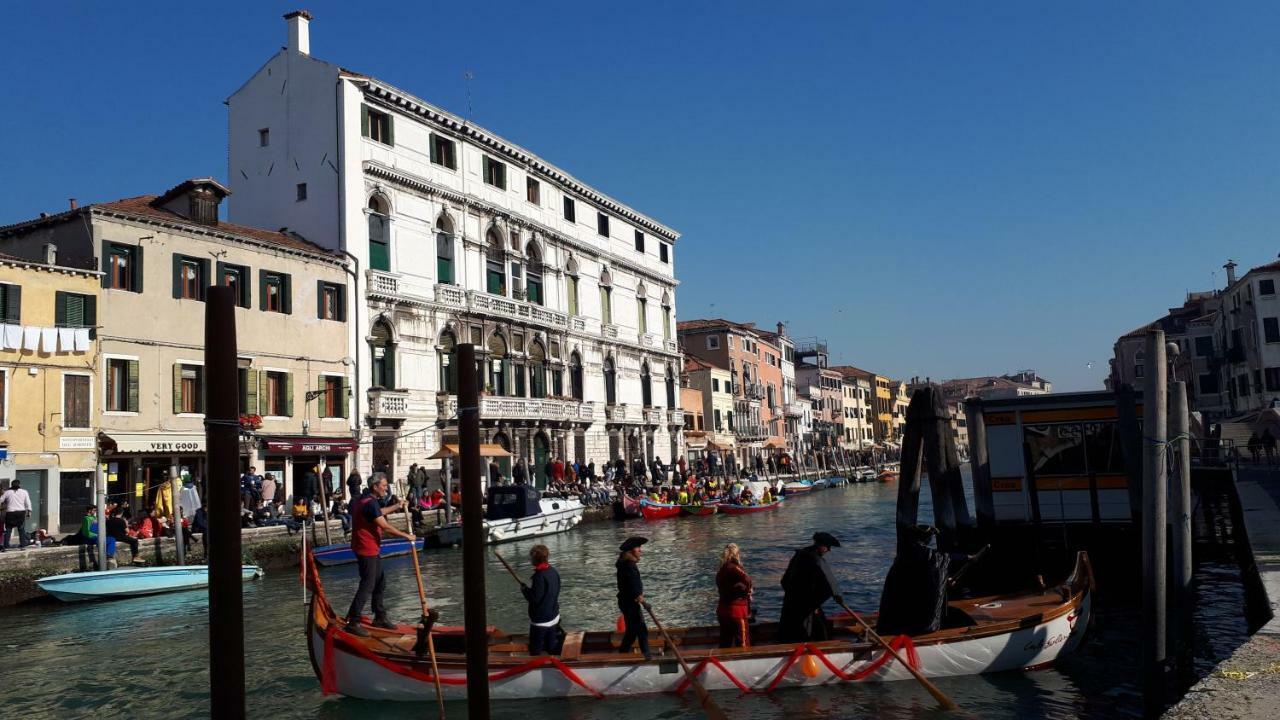 Rousseau'S Apartment Venice Exterior photo